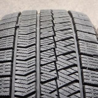 195/65Ｒ15　4本組　ブリヂストンブリザック　ノア、ステップＷ、プリウス