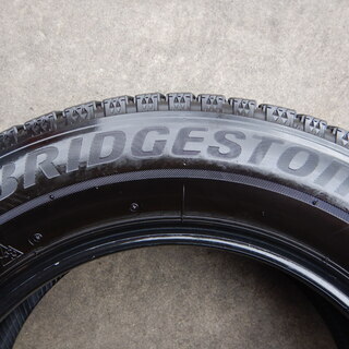 195/65Ｒ15　4本組　ブリヂストンブリザック　ノア、ステップＷ、プリウス