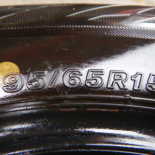 195/65Ｒ15　4本組　ブリヂストンブリザック　ノア、ステップＷ、プリウス