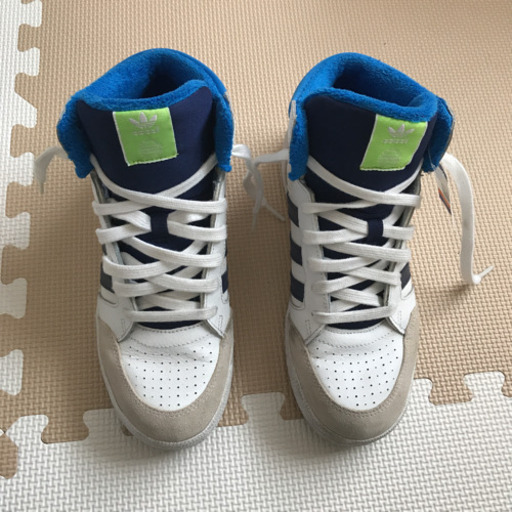 Adidas アディダス レディースハイカットスニーカー24 5 ぱんだ 田奈の靴 スニーカー の中古あげます 譲ります ジモティーで不用品の処分 Adidas アディダス レディースハイカットスニーカー24 5 ぱんだ 田奈の靴 スニーカー の中古あげます 譲ります ジモティーで不用品の処分