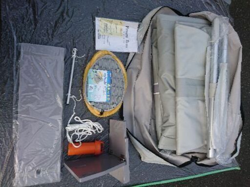 ゴムボート未使用品売ります。