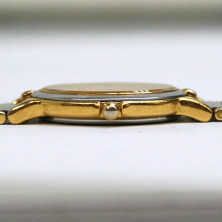 イヴ・サンローラン 2200-228481 レディス 2針 クオーツ 腕時計