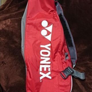 YONEX　ラケットバッグ　赤