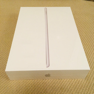 【新品在庫少シルバー】iPad 10.2インチ 第7世代 Wi-...