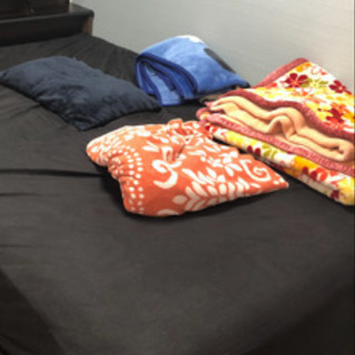 【総額33万円】ダブルサイズ高級マットレス＋フレーム＋その他諸々