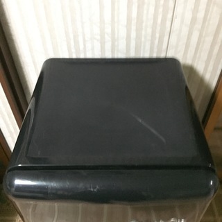 Grand-Line 60L1ドア冷凍庫 レトロデザイン ブラック ARE-F60LB