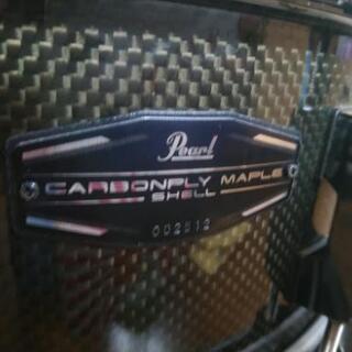 Pearlスネアドラム　CARBONPLY MAPLE 14×5.5