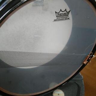 Pearlスネアドラム　CARBONPLY MAPLE 14×5.5