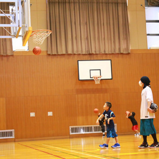 幼児〜小学生バスケットスクール