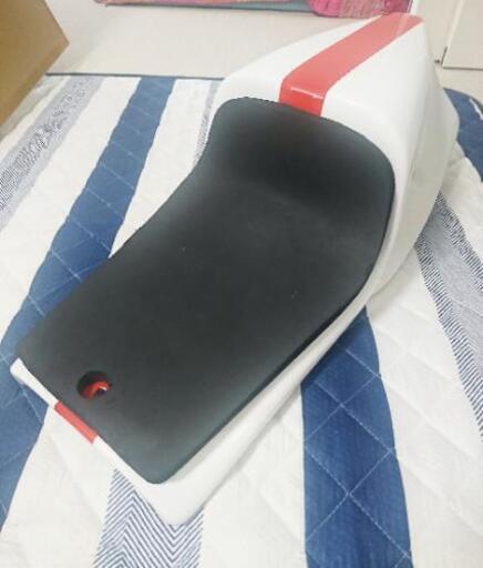 極上。初期型RZ用 ウエダレーシングシングルシート TZカラー rz250