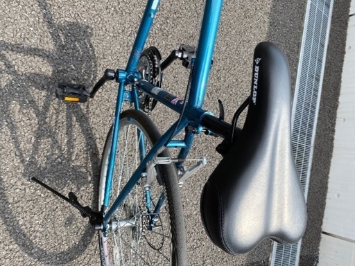 クロスバイク 最高 18段回速 