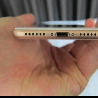 美品 iPhone8 64G ゴールド