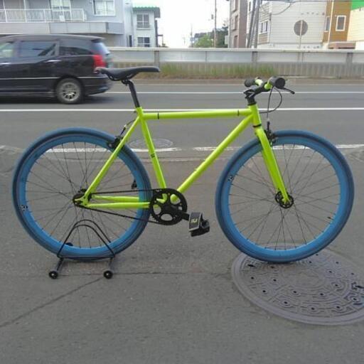 終了　自転車屋の中古　ピストバイク　蛍光イエロー　整備済です。