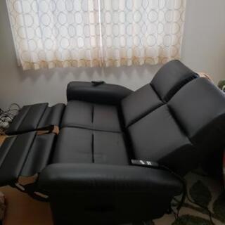 電動革ソファー(ニトリ)