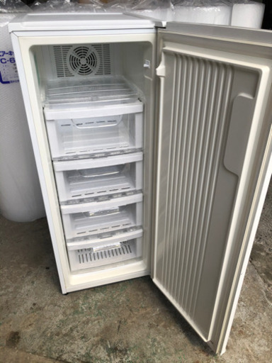 送料無料HAIERの136リトル冷凍庫
