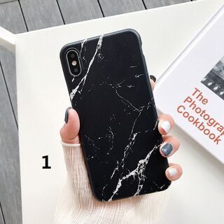 《新品》《送料無料》　iphone11pro大理石柄ケース