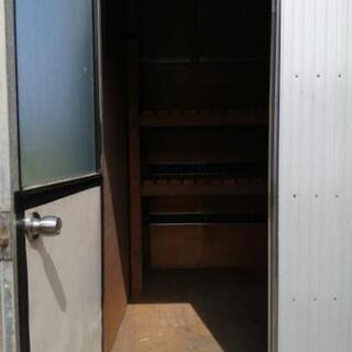 コンテナ、倉庫、4t箱車