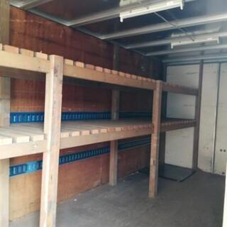 コンテナ、倉庫、4t箱車