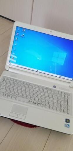 美品❗ デュアルコア❗ Windows10❗ 大容量320GB❗ 大画面15.6インチワイド❗ マルチドライブ❗ Wi-Fi❗ 富士通ノートパソコン❗ HDMI❗