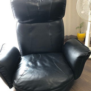 ニトリ  リクライニング座椅子ブラック