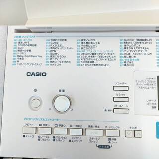 CASIO カシオ ☆鍵盤が光るナビゲーションで初心者でも楽しい電子ピアノ