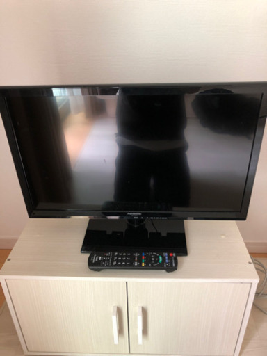 Panasonic テレビ　24インチ