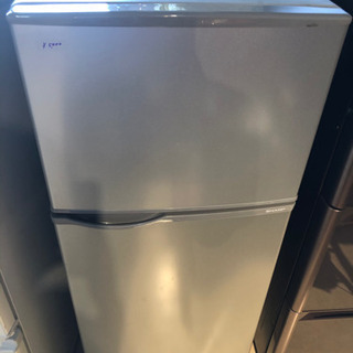 SHARP 冷蔵庫　2015年製
