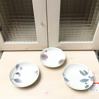 キッチンをお洒落に♪ ユーアイ食器棚