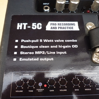 ＢＬＡＣＫ　ＳＴＡＲ　ＨＴ－５Ｃ　ギターアンプ