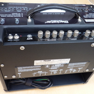 ＢＬＡＣＫ　ＳＴＡＲ　ＨＴ－５Ｃ　ギターアンプ