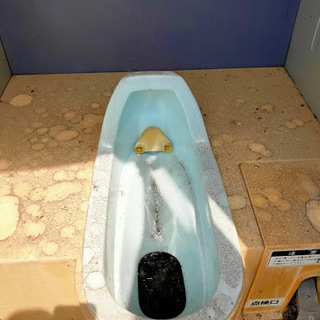 仮設トイレ 中古 1棟 簡易水洗 長期放置品 扉＊難有 高松市西部現地