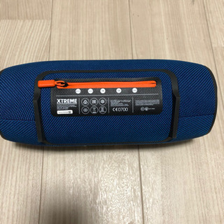 大きいのと小さいJBL二つ付けます