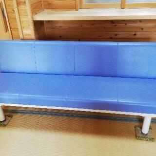  高田ベッド製長椅子