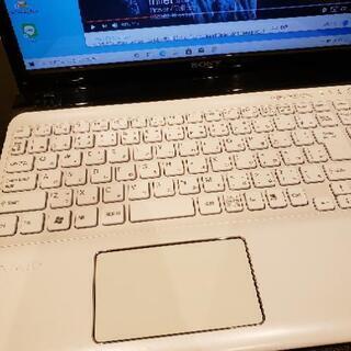 vaio SSD Core i3 webカメラ内臓 Bluetooth ホワイト