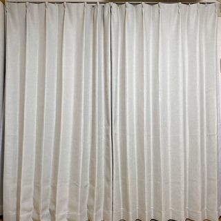 ニトリ 遮光カーテン ４枚セット(レースカーテン付)　100×1...