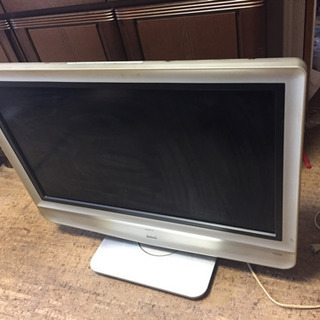 32型テレビ サンヨーLCD-32HD6 2005年製