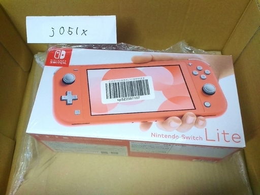 Nintendo Switch Lite コーラル 本体 ニンテンドー スイッチ