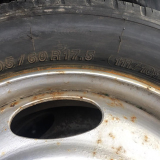トラックタイヤ6本セット205/60R17.5☆111/109L