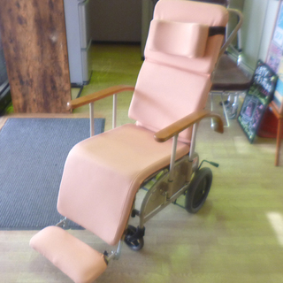 ハビナース 車椅子 布地 リクライニングキャリー 幅58 座面高さ50 FC-110 ピジョン ☆ PayPay(ペイペイ)決済可能 ☆ 札幌市 清田区 平岡 ハビナース 車椅子 布地 リクライニングキャリー 幅58 座面高さ50 FC