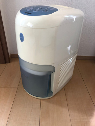 【中古】象印　除湿機