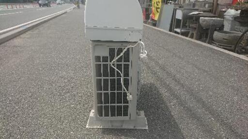 ★中古品 日立 エアコン 2.2k RAS-R22Z 2011年製  50/60Hz リモコン付き 内部清掃済み ★