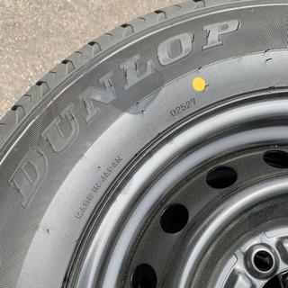 再入荷、ハイエース新車外しタイヤ4本セット①（スチールホイール組）