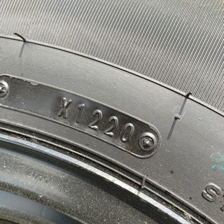 再入荷、ハイエース新車外しタイヤ4本セット②（スチールホイール組）