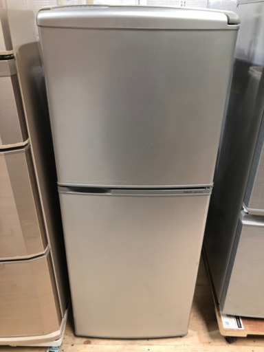 【美品】AQUAアクアノンフロン冷凍冷蔵庫137L