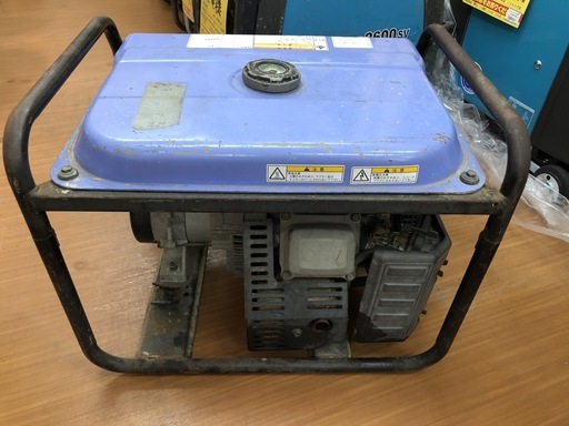 □引取り限定□KOMATSU コマツ ポータブル 発電機 KE700A