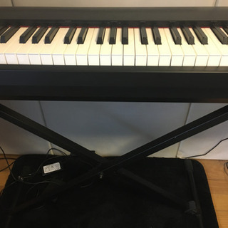 取り引き予定者決定】電子ピアノ ローランド Roland FP-30