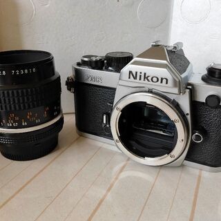 一眼レフ Nikon New FM2 おまけシャッターケーブルレリーズ付けます 一眼レフ Nikon New FM2 おまけシャッターケーブルレリーズ付けます