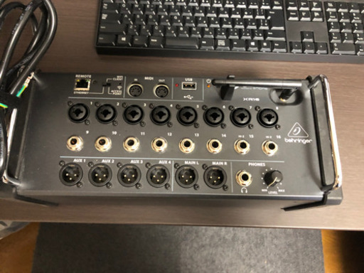 【値下げしました】デジタルミキサー　BEHRINGER X-AIR16