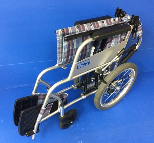 介助式車いす　標準タイプ　MC-43SK SP   ミキ　　車イス　車椅子 介助式車いす 標準タイプ MC-43SK SP ミキ 車イス 車椅子