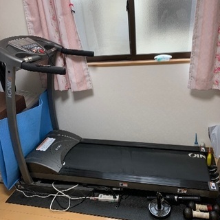 値下げしました❕　イグニオ(IGNIO) ランニングマシン トレッドミル R-16 